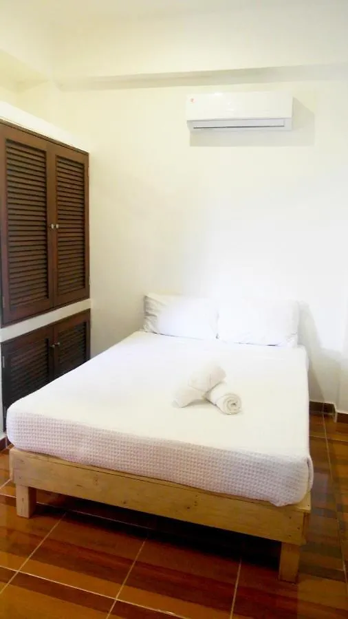 Itza La Veleta Tulum Hotel